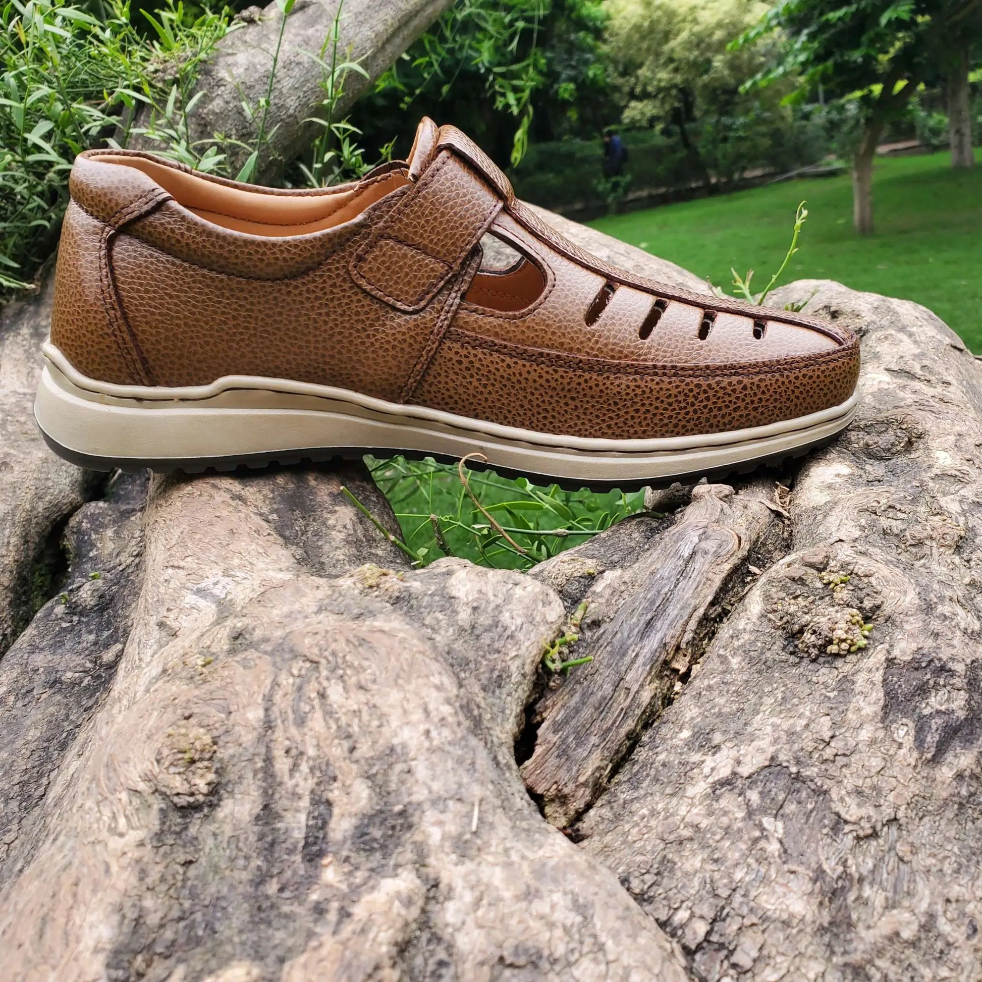 Roman sandal product pic 3