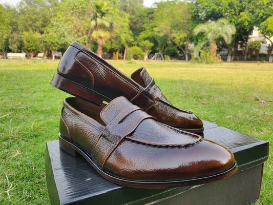 Loafers versatile  Brown